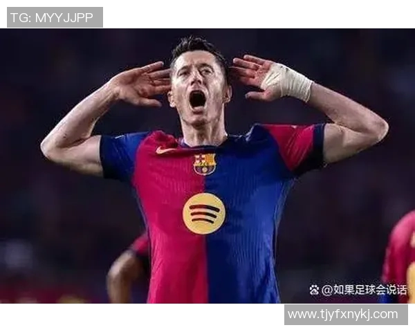 巴萨与巴黎激战正酣越位进球引发争议球迷热议裁判判罚合理性