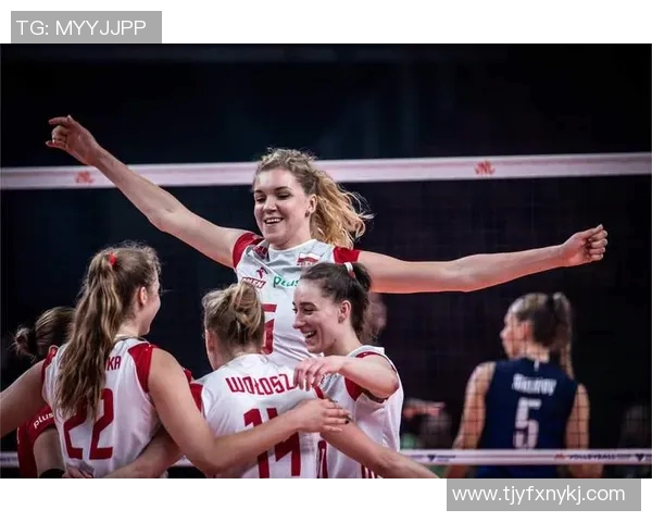 波兰与中国足球对抗赛分析：技术风格与战术布局的较量