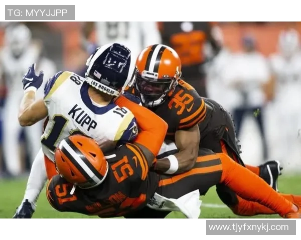 阿伯丁与洛瓦激战正酣谁能在这场对决中笑到最后