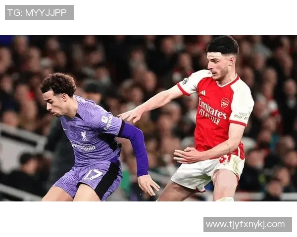 阿森纳与利物浦激战正酣比分悬念不断引发球迷热议