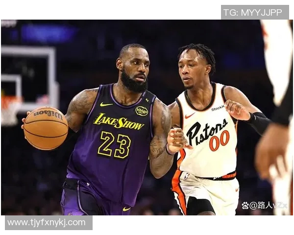 马刺与快船激战西部半决赛争夺总决赛席位的关键对决