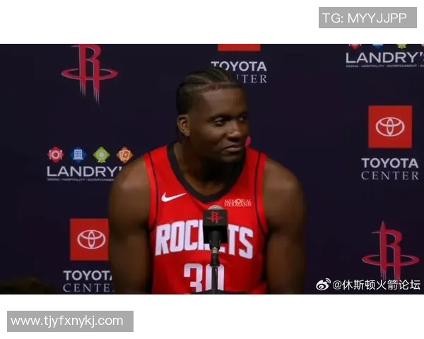 克林特卡佩拉：从NBA新星到篮球场上的防守巨兽之路