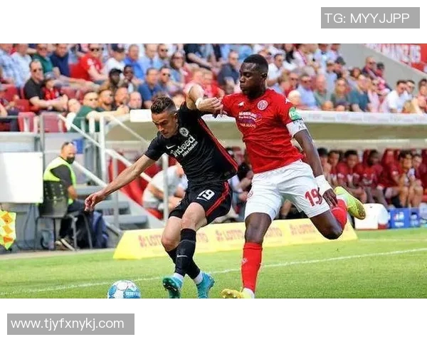 卡利亚里与维罗纳精彩对决直播全程回顾与分析