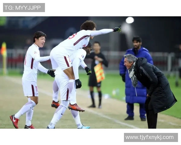 杰志与权健精彩对决回顾赛场瞬间与战术分析全记录 杰志与权健精彩对决回顾赛场瞬间与战术分析全记录