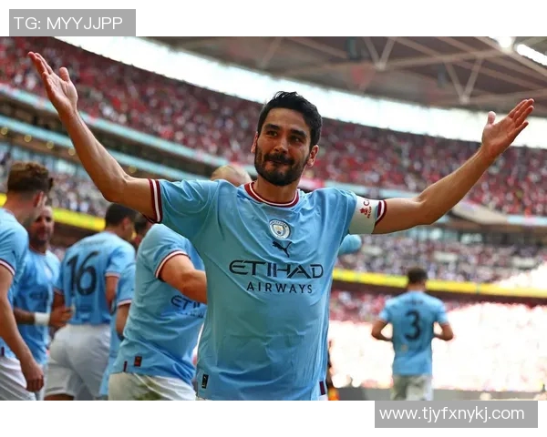 京多安领衔新赛季展望球场上的战术大师与球队的中流砥柱 京多安领衔新赛季展望球场上的战术大师与球队的中流砥柱