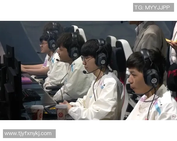 BLG在CSGO比赛中的经验之争引发热议与讨论